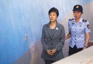 Южная Корея помиловала осужденную за коррупцию экс-президента