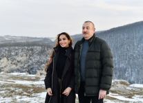 President Ilham Aliyev, First Lady Mehriban Aliyeva and family members visit Shusha (PHOTO/VIDEO)