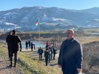 Представители действующих в Азербайджане НПО посетили Худаферин (ФОТО)