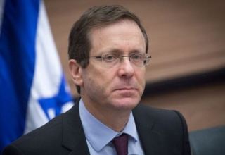 Israeli President Herzog departs to UAE for first visit
