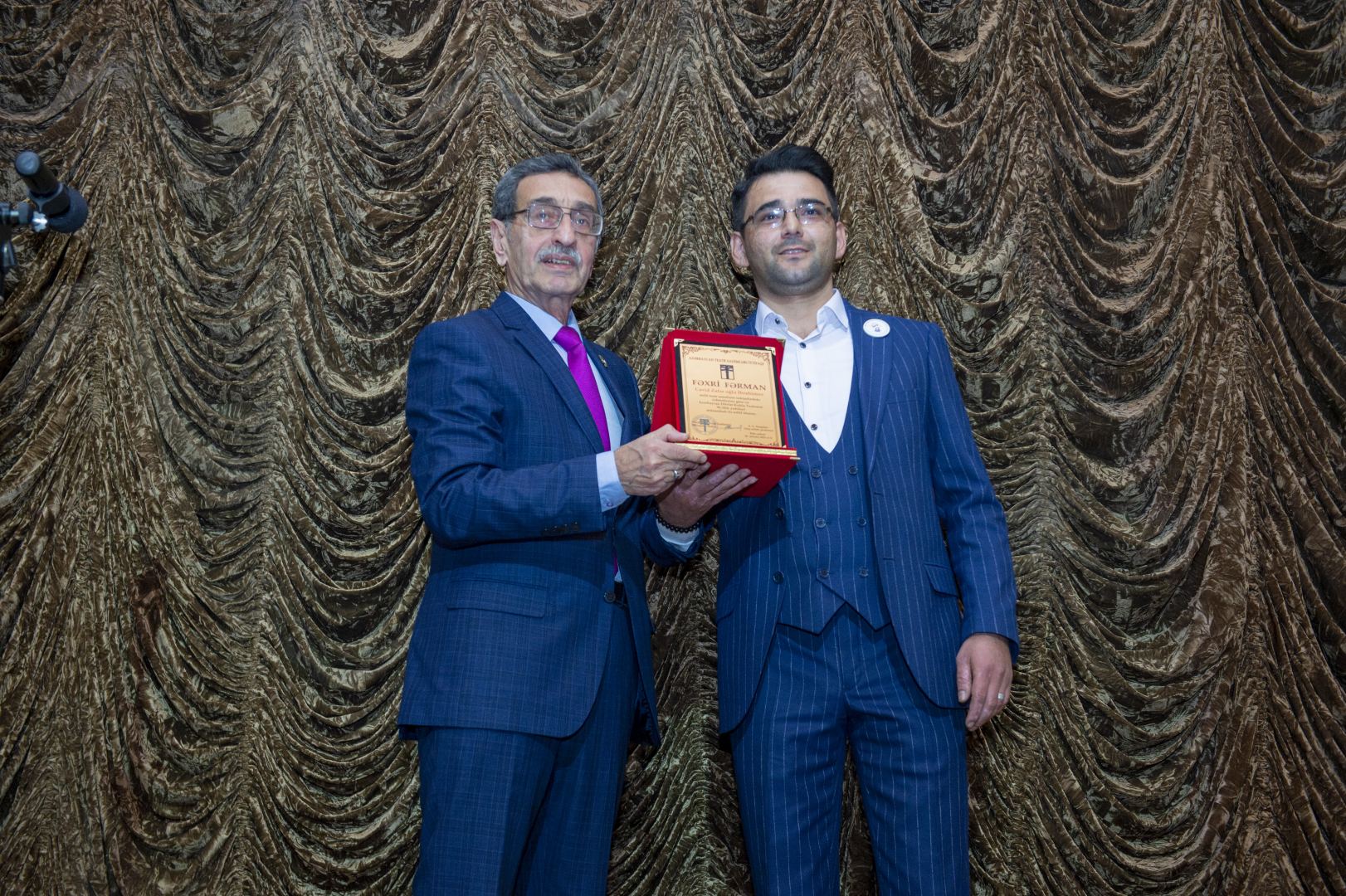 Азербайджанский театр кукол отметил юбилей красочной программой и наградами (ВИДЕО, ФОТО)