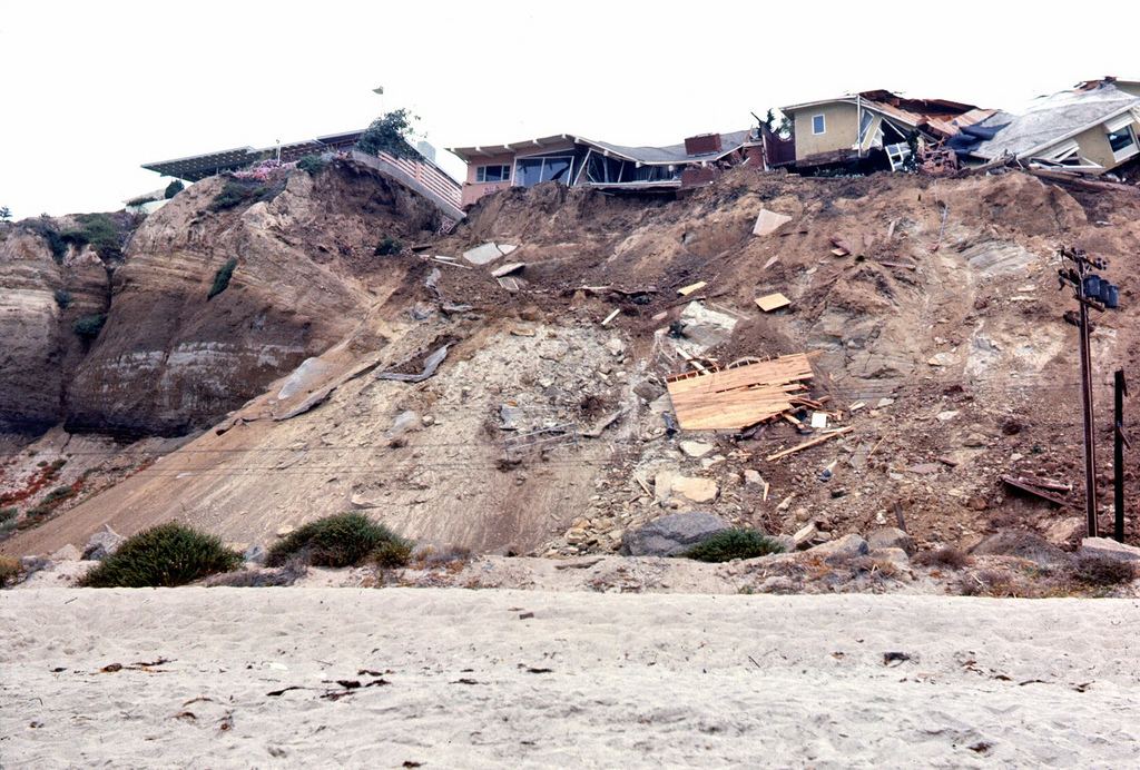 5 killed, 9 missing in landslide in China's Guizhou