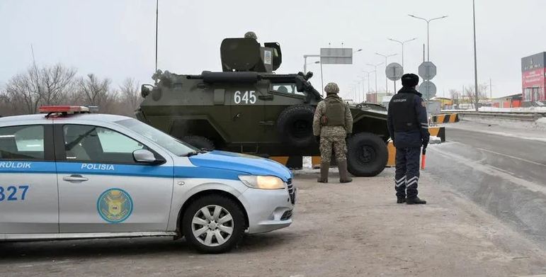 ВС Казахстана выполняют задачи по обеспечению правопорядка в регионах с «красным» уровнем террористической опасности