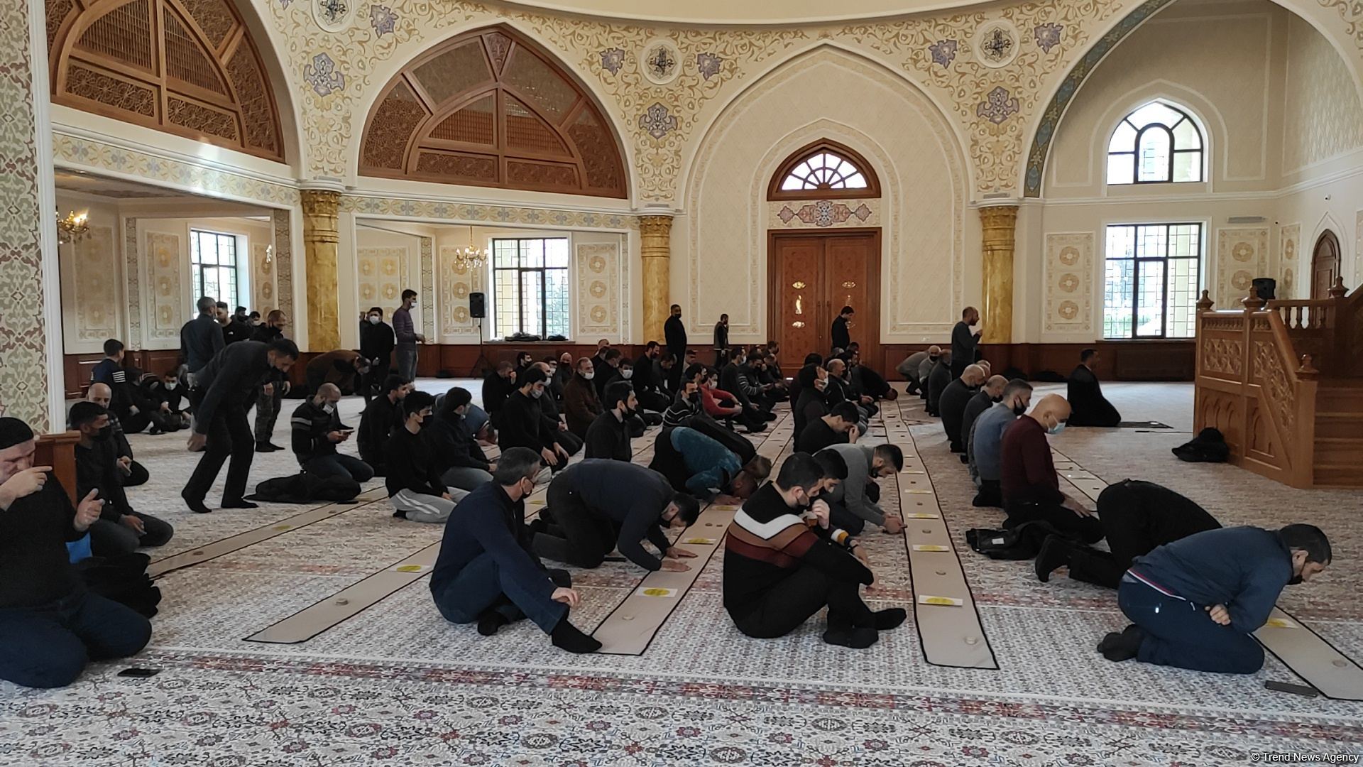 Believers express gratitude to Azerbaijani President Ilham Aliyev for conditions created in “Khanim Fatimeyi Zahra” mosque (PHOTO/VIDEO)