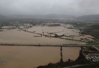 В Турции проливные дожди вызвали наводнение