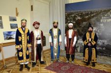 Azyaşlılar üçün Qarabağ müharibəsinə həsr olunan kitabın təqdimatı keçirilib (FOTO)