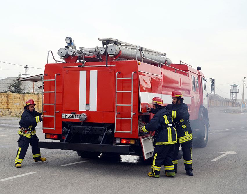 Azerbaijan holds training and methodical sessions with fire protection teams (PHOTO)
