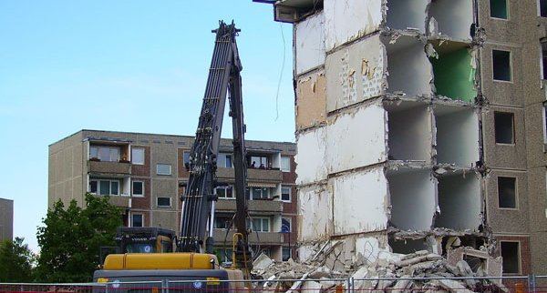 Bakıda istismara tam yararsız binaların sayı açıqlandı (ÖZƏL)