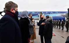 Президент Ильхам Алиев прибыл с рабочим визитом в Украину (ФОТО/ВИДЕО) - Gallery Thumbnail