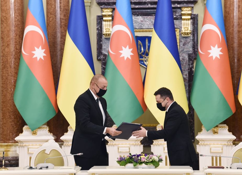 Azerbaijan-Ukraine documents signed in presence of President Ilham Aliyev and President Volodymyr Zelenskyy (PHOTO/VIDEO)