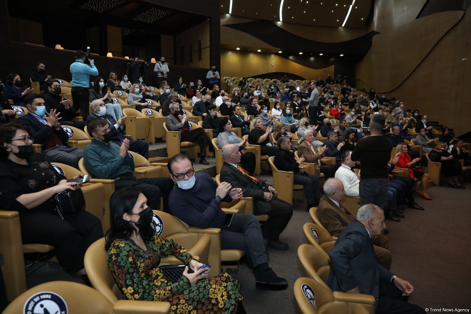 Tarzən və xanəndə Şirulla İmanovun xatirəsinə həsr olunmuş gecə keçirilib (FOTO/VİDEO)