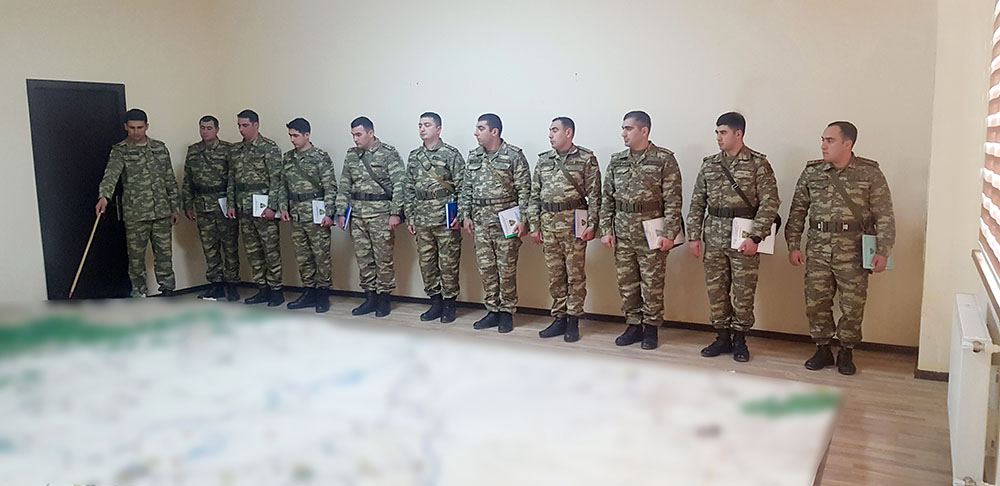 В ВС Азербайджана прошли учебные сборы с командирами рот - минобороны (ФОТО/ВИДЕО)