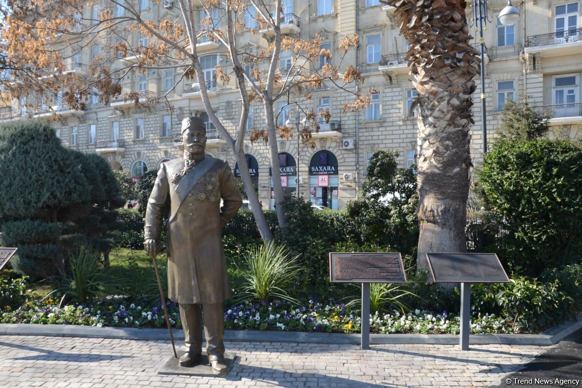 Жители Баку поблагодарили Президента Ильхама Алиева за высокую оценку деятельности Гаджи Зейналабдина Тагиева (ФОТО/ВИДЕО)