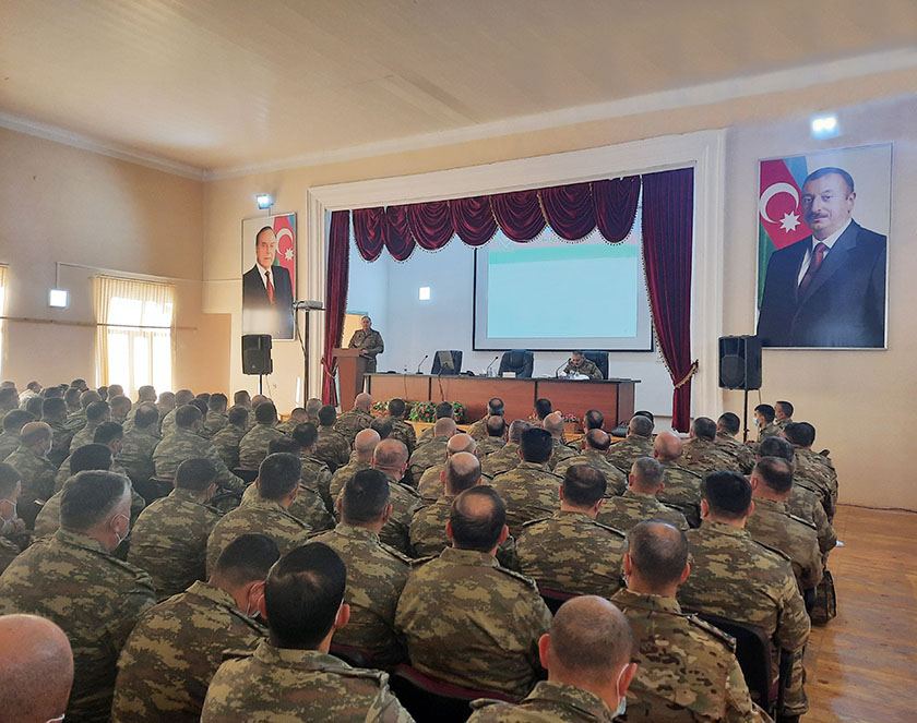 Проверена деятельность воинских частей Азербайджана, дислоцированных на освобожденных территориях (ФОТО)