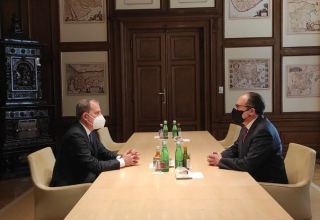 Джейхун Байрамов обсудил вопросы двустороннего сотрудничества с австрийским министром