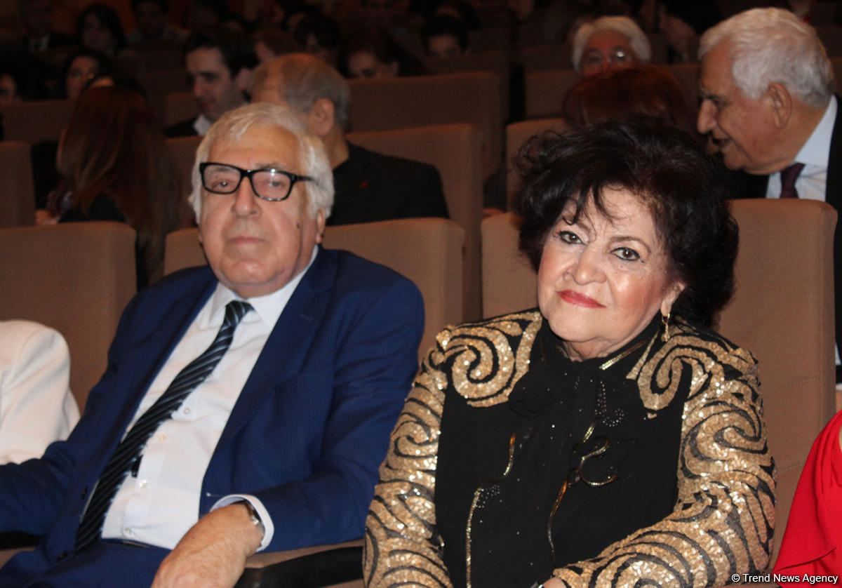 Удивительная история любви - 60 лет вместе! Анар Рзаев и Земфира Сафарова отмечают бриллиантовую свадьбу (ФОТО)