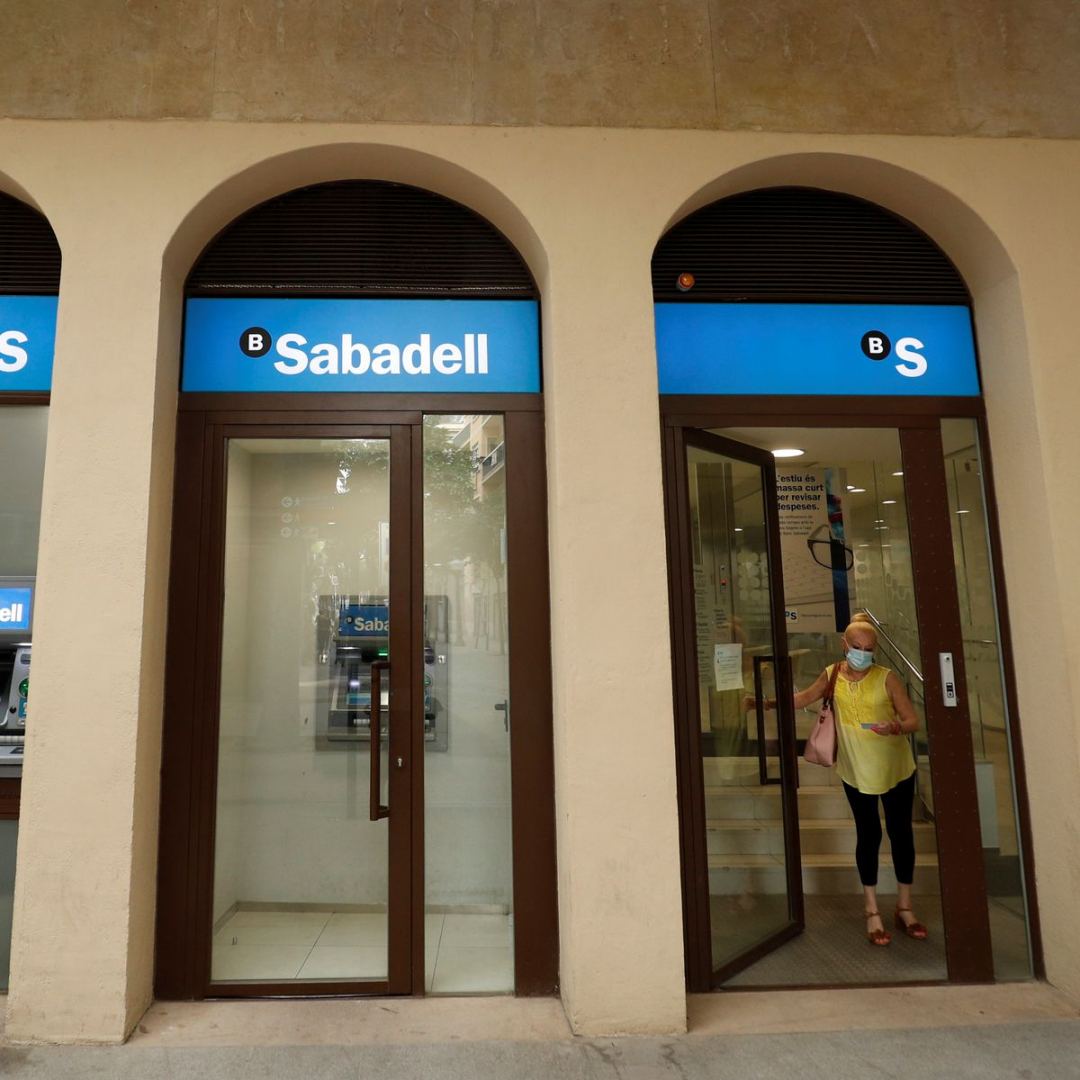 Spain's Sabadell reports 161 mlns Q4 net profit helped by TSB