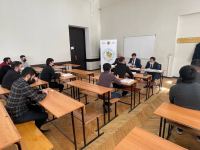 Посольство Туркменистана в Баку организовало лекцию для студентов (ФОТО)