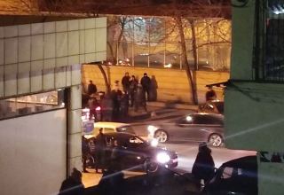 "Neftçilər" metrostansiyası yaxınlığında dava 4 ərəb turist arasında düşüb - RƏSMİ