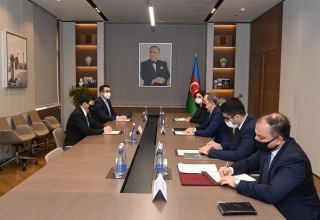 Глава МИД Азербайджана встретился с генсеком Всемирной таможенной организации (ФОТО)