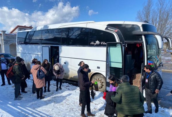 Из Баку в Шушу прибыл очередной пассажирский автобус (ФОТО)