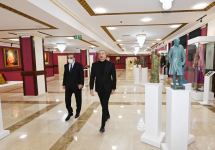Президент Ильхам Алиев принял участие в открытии нового здания Гянджинского государственного драматического театра (ФОТО/ВИДЕО)