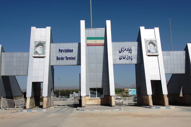 Iran sees decrease in exports to Iraq via Parvizkhan border checkpoint