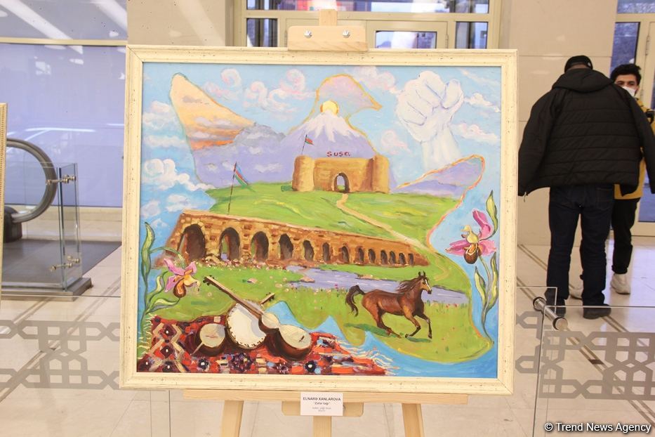 Во Дворце Гейдара Алиева открылась выставка художников, посвященная Дню молодежи (ФОТО)