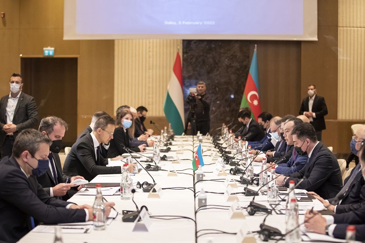 Bakıda Azərbaycan-Macarıstan biznes forumu keçirilib (FOTO)