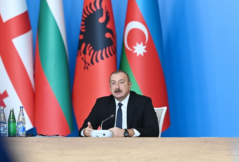 Президент Ильхам Алиев принял участие в VIII министерском заседании в рамках Консультативного совета Южного газового коридора (ФОТО/ВИДЕО)