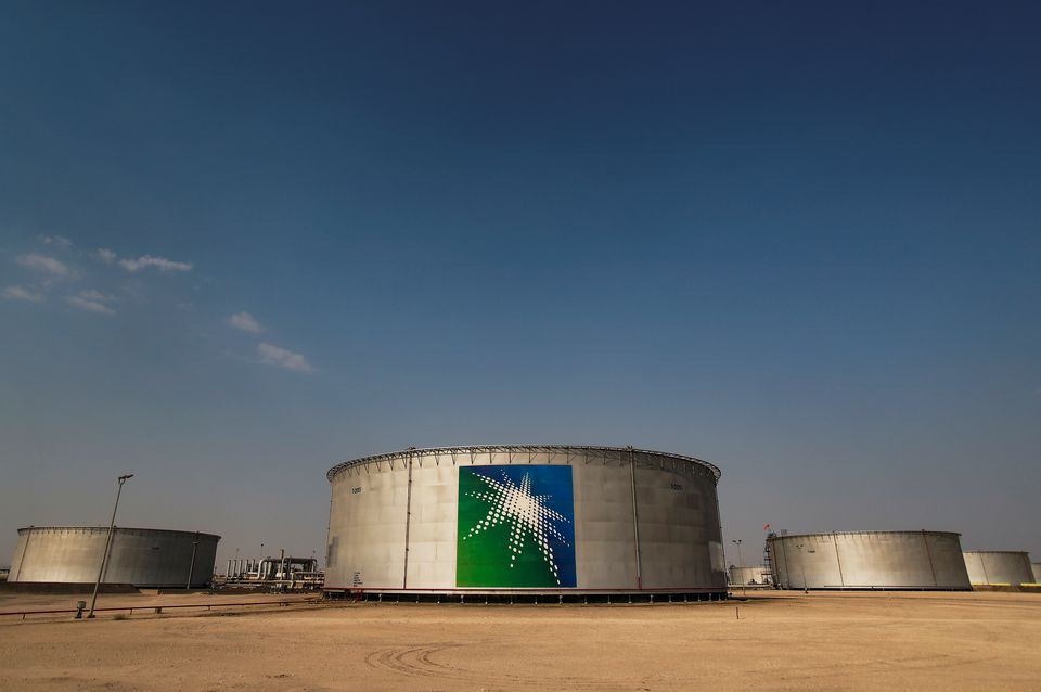 Saudi Aramco поставит в мае покупателям нефть в полном объеме