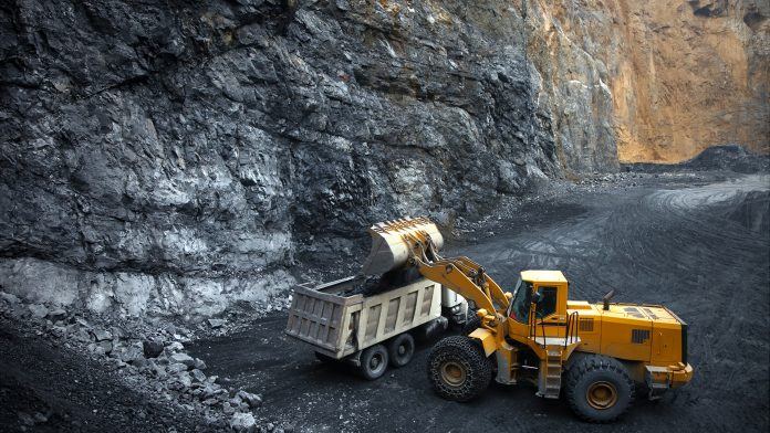 Британия откроет первую за 30 лет угольную шахту
