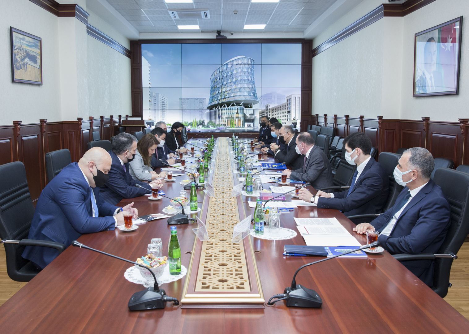 Prospects for ties between Azerbaijan Customs Committee and AmCham discussed (PHOTO)