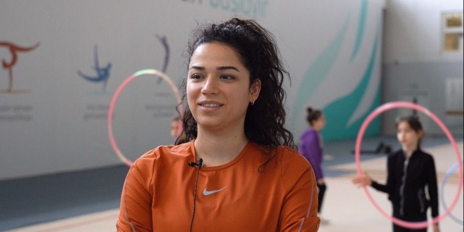 Turkish rhythmic gymnastics coach talks exhausting training, calls Azerbaijan 'native' country