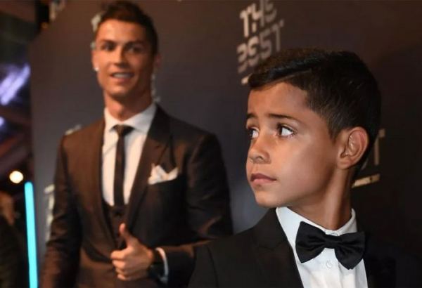 "Mançester Yunayted" Ronaldonun 11 yaşlı oğlu ilə müqavilə imzalayıb