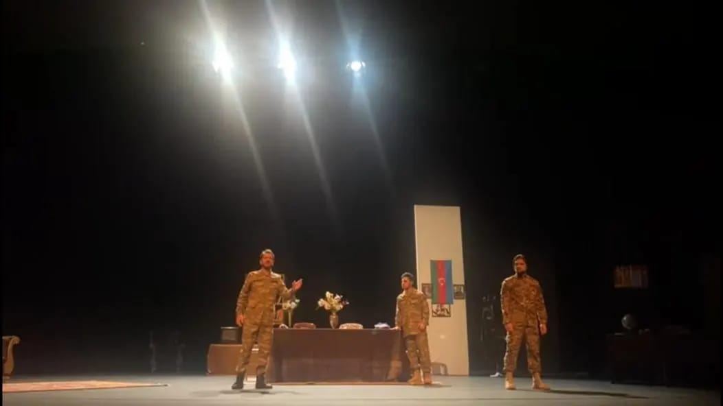 Спектакль о героях Карабахской войны вызвал большой интерес в Иране (ВИДЕО, ФОТО)