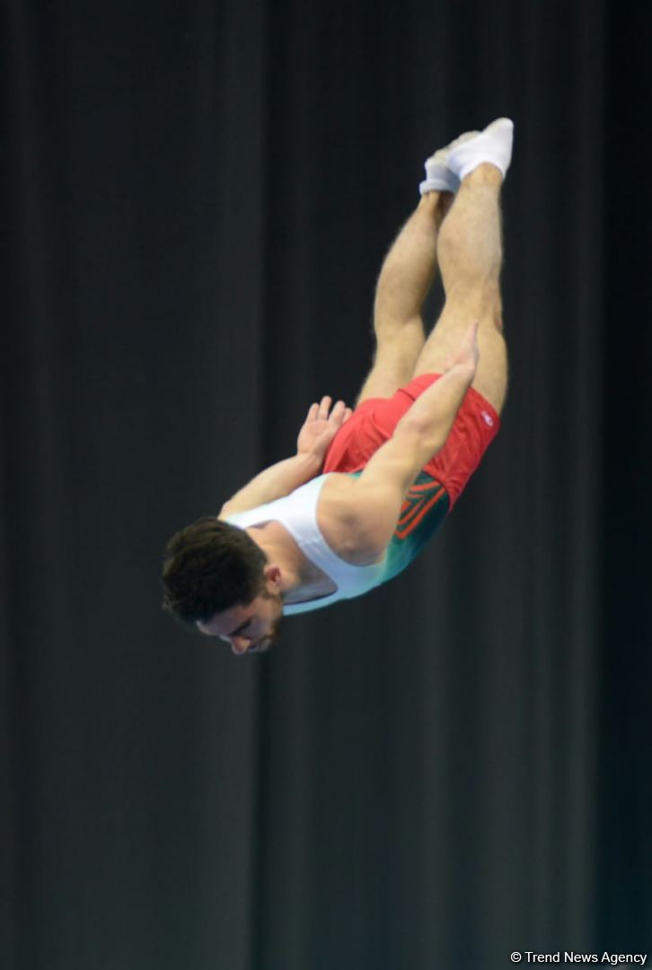 Bakıda batut gimnastikası üzrə Dünya Kubokunun birinci günü start götürüb (FOTO)