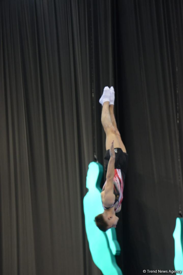 Bakıda batut gimnastikası üzrə Dünya Kubokunun final gününə start verilib (FOTO)