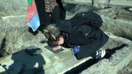 Благодарим Президента Ильхама Алиева за возможность испытать это ни с чем не сравнимое чувство – дочь шехида, посетившая могилу отца в Зангилане (ФОТО/ВИДЕО)