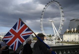 Рекордное количество британцев захотело уехать из страны из-за роста цен