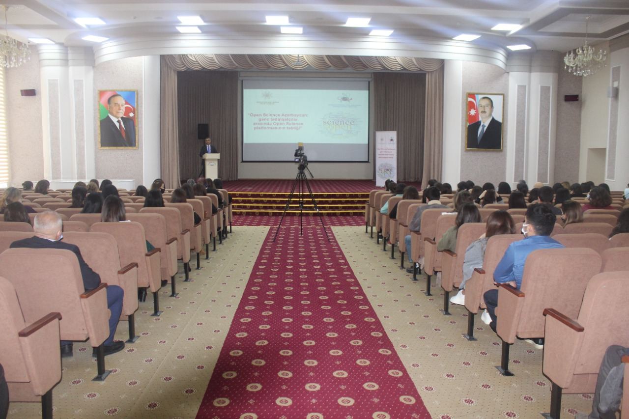 BSU-da “Open Science Azərbaycan” layihəsi çərçivəsində seminar keçirilib (FOTO)