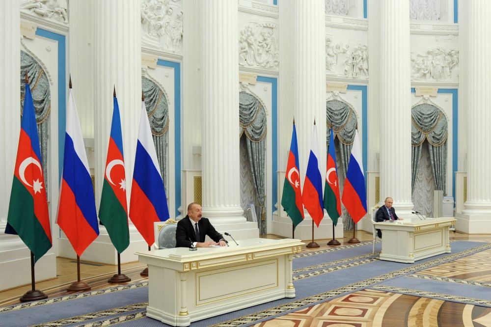 Президент Ильхам Алиев: Я уверен, что совместными усилиями Россия и Азербайджан будут и дальше вносить решающий вклад в дело укрепления мира на Кавказе