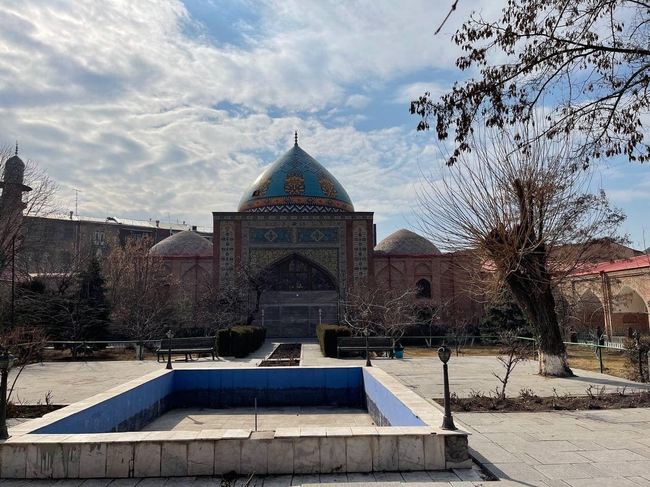 Депутаты Милли Меджлиса посетили Голубую мечеть в Ереване (ФОТО)