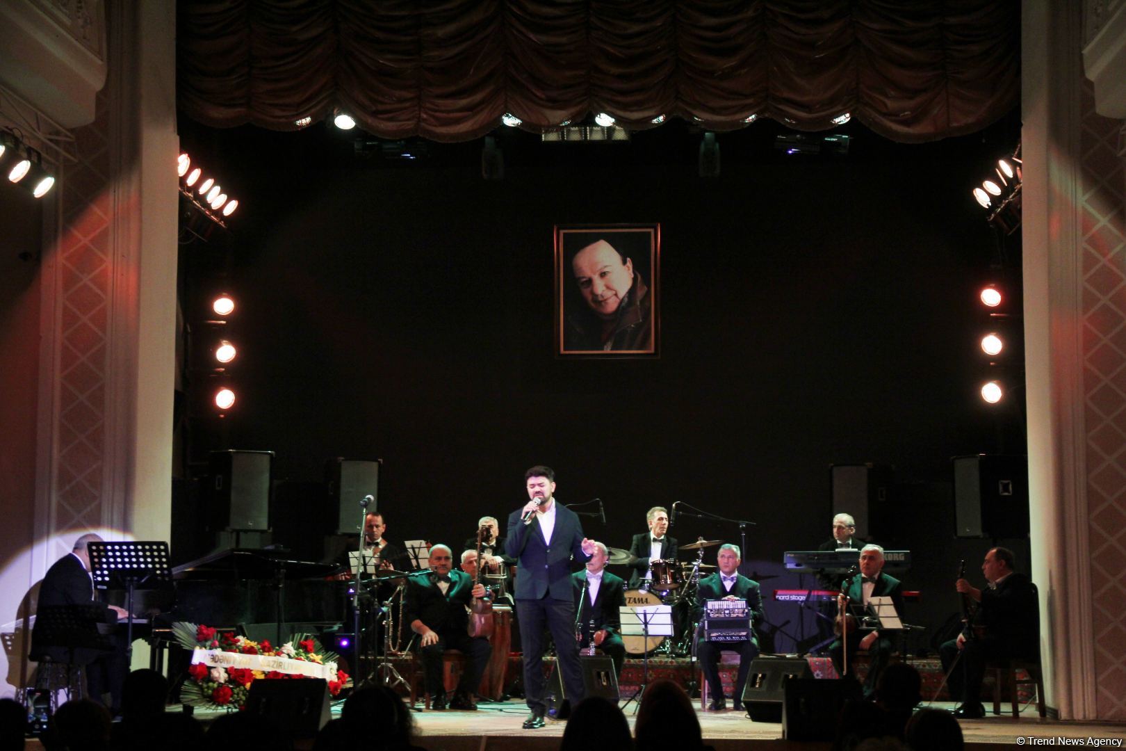 Прощай… Сыновья Ялчына Рзазаде провели концерт в память об отце (ВИДЕО, ФОТО)