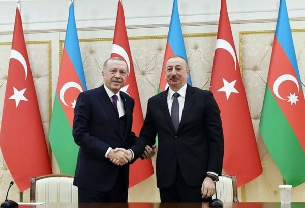Визит Президента Ильхама Алиева в Турцию послужит дальнейшему укреплению двусторонних отношений – Комментарий