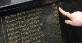 Azerbaijani people honoring memory of Khojaly genocide victims (PHOTO/VIDEO)