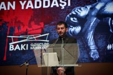 Звезда турецкого сериала "Долина волков" почтил в Баку память жертв Ходжалинского геноцида  (ФОТО)
