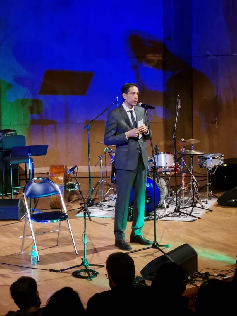 Группа Исфара Сарабского выступила в Париже с концертом в память о жертвах Ходжалинского геноцида (ВИДЕО, ФОТО)