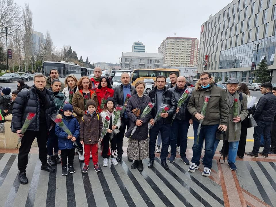 Люди стояли в слезах... Украинцы представили в Баку премьеру "Дети, которые не выросли"  (ВИДЕО, ФОТО)