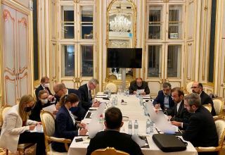 Intensive talks of Iranian delegation continue in Vienna